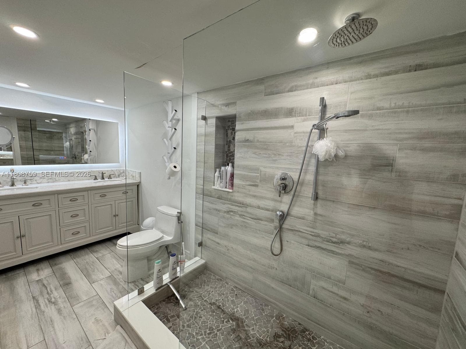 6423 Collins Ave # 1001, Miami Beach FL 33141 — 13