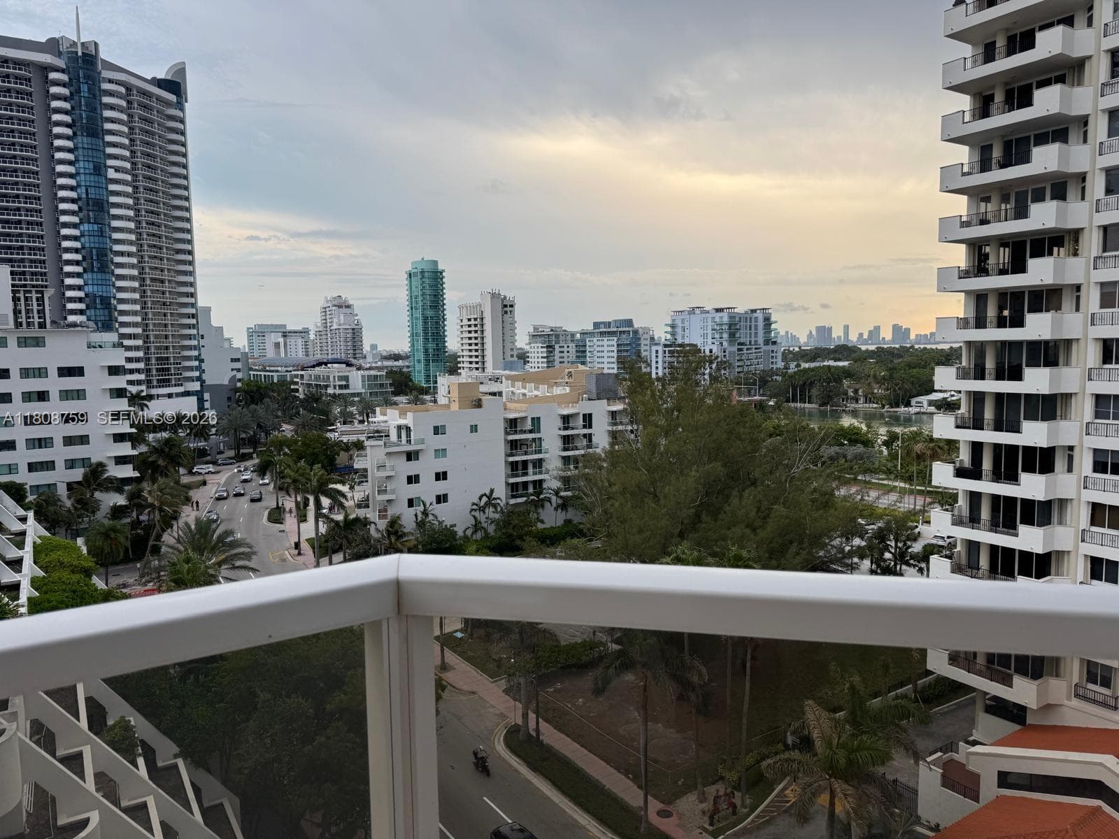 6423 Collins Ave # 1001, Miami Beach FL 33141 — 17