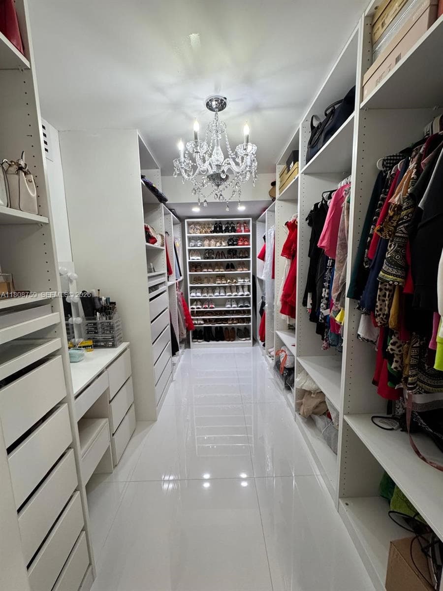 6423 Collins Ave # 1001, Miami Beach FL 33141 — 10