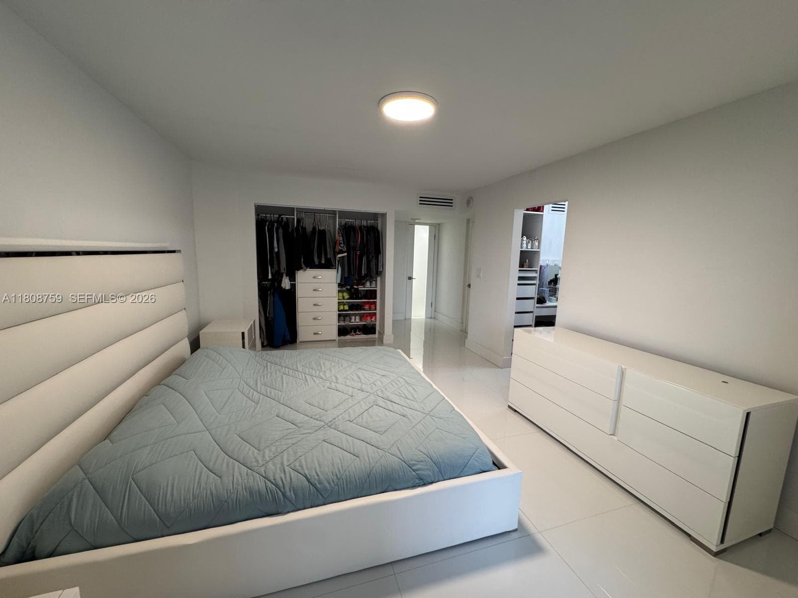 6423 Collins Ave # 1001, Miami Beach FL 33141 — 11