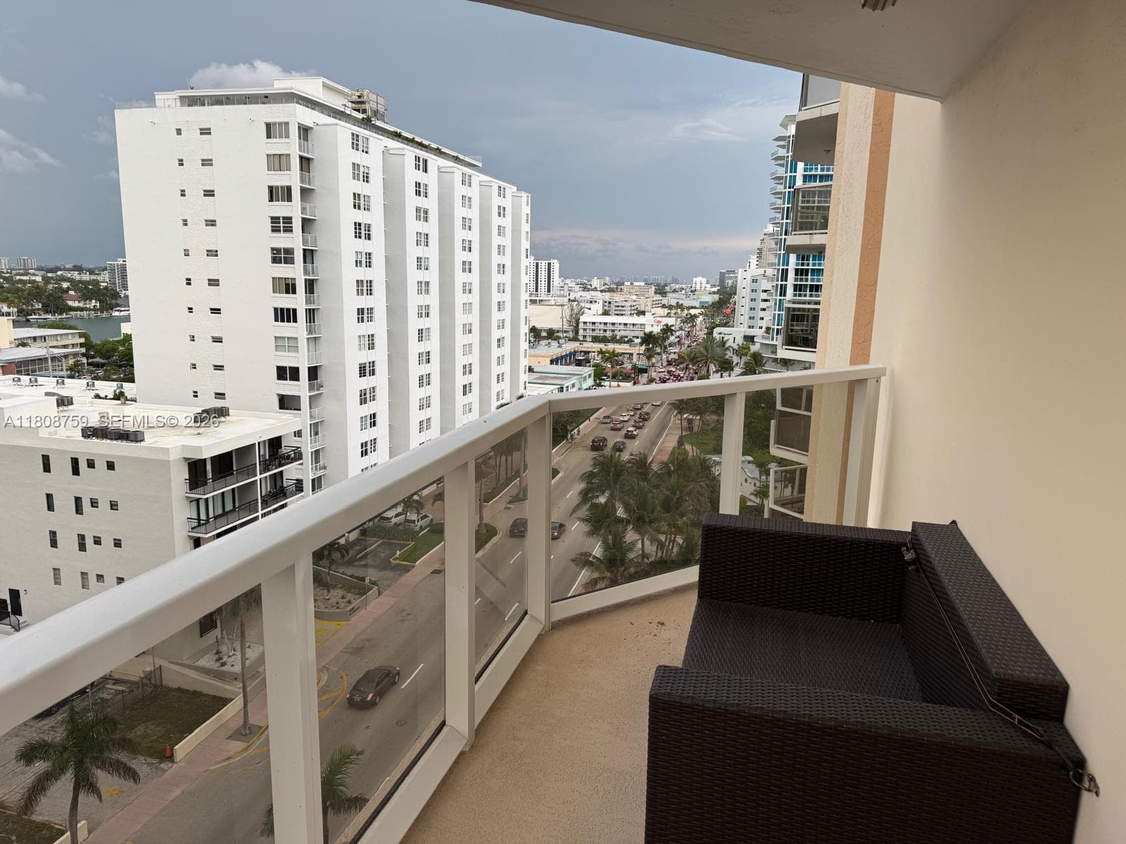6423 Collins Ave # 1001, Miami Beach FL 33141 — 19