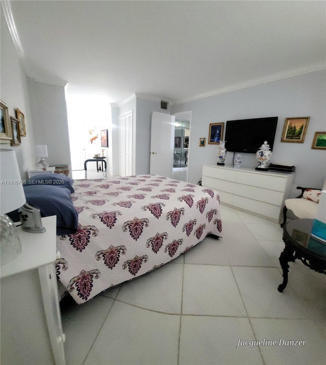 3600 NE 170th St # 404, North Miami Beach FL 33160 — 20