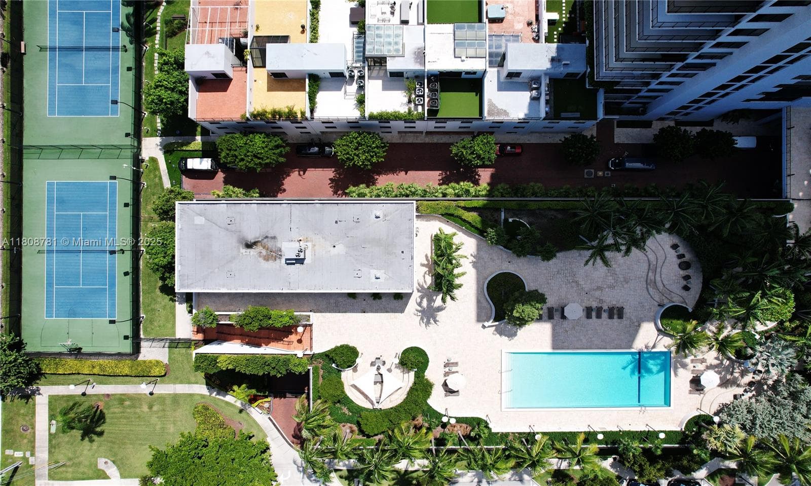 1000 Venetian Way # 114, Miami FL 33139 — 5