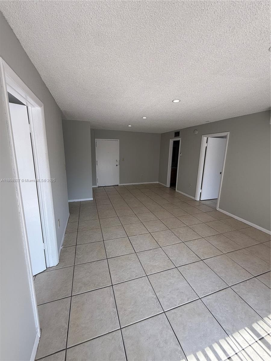 4705 NW 7th St # 7, Miami FL 33126 — 2