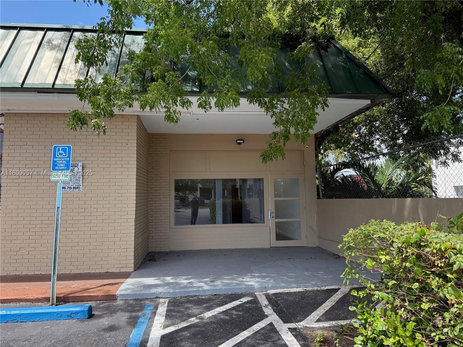 8320 SW 124th St, Pinecrest FL 33156 — 2