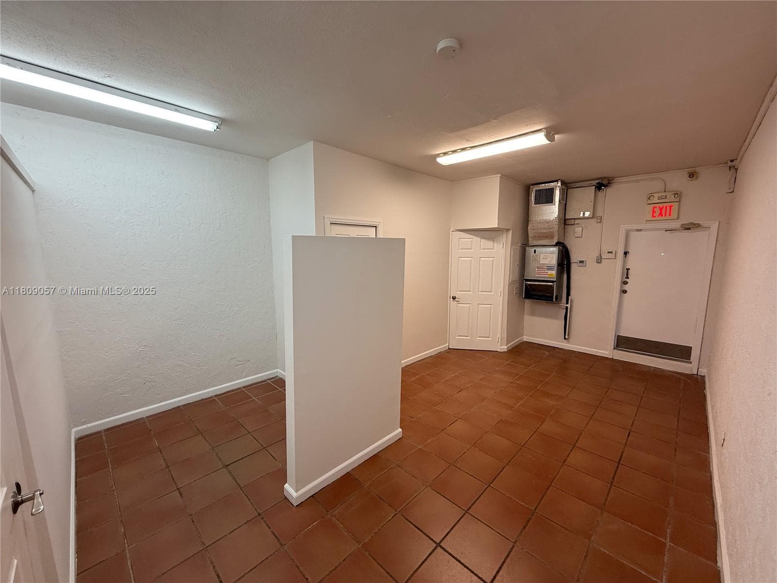 8320 SW 124th St, Pinecrest FL 33156 — 9
