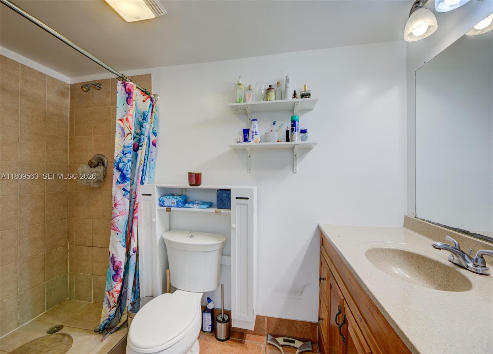 1770 NE 191st St # 1, Miami FL 33179 — 36