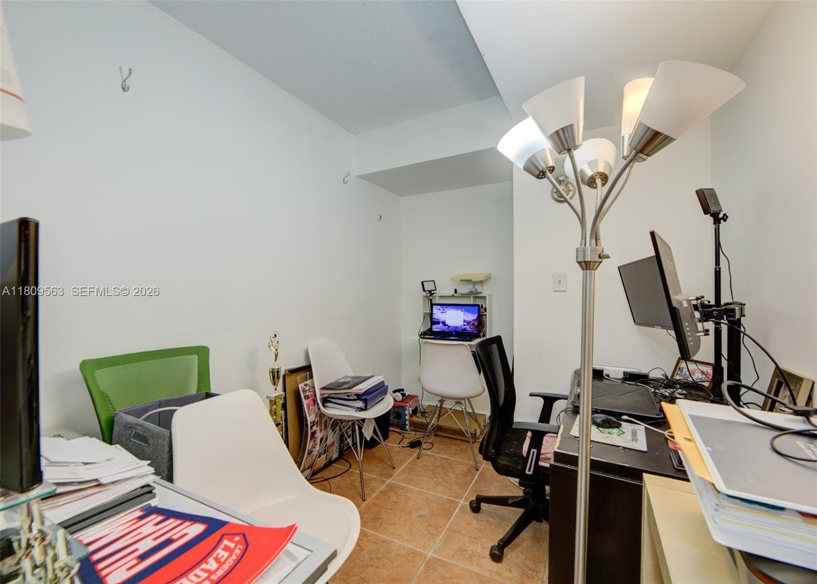 1770 NE 191st St # 1, Miami FL 33179 — 35