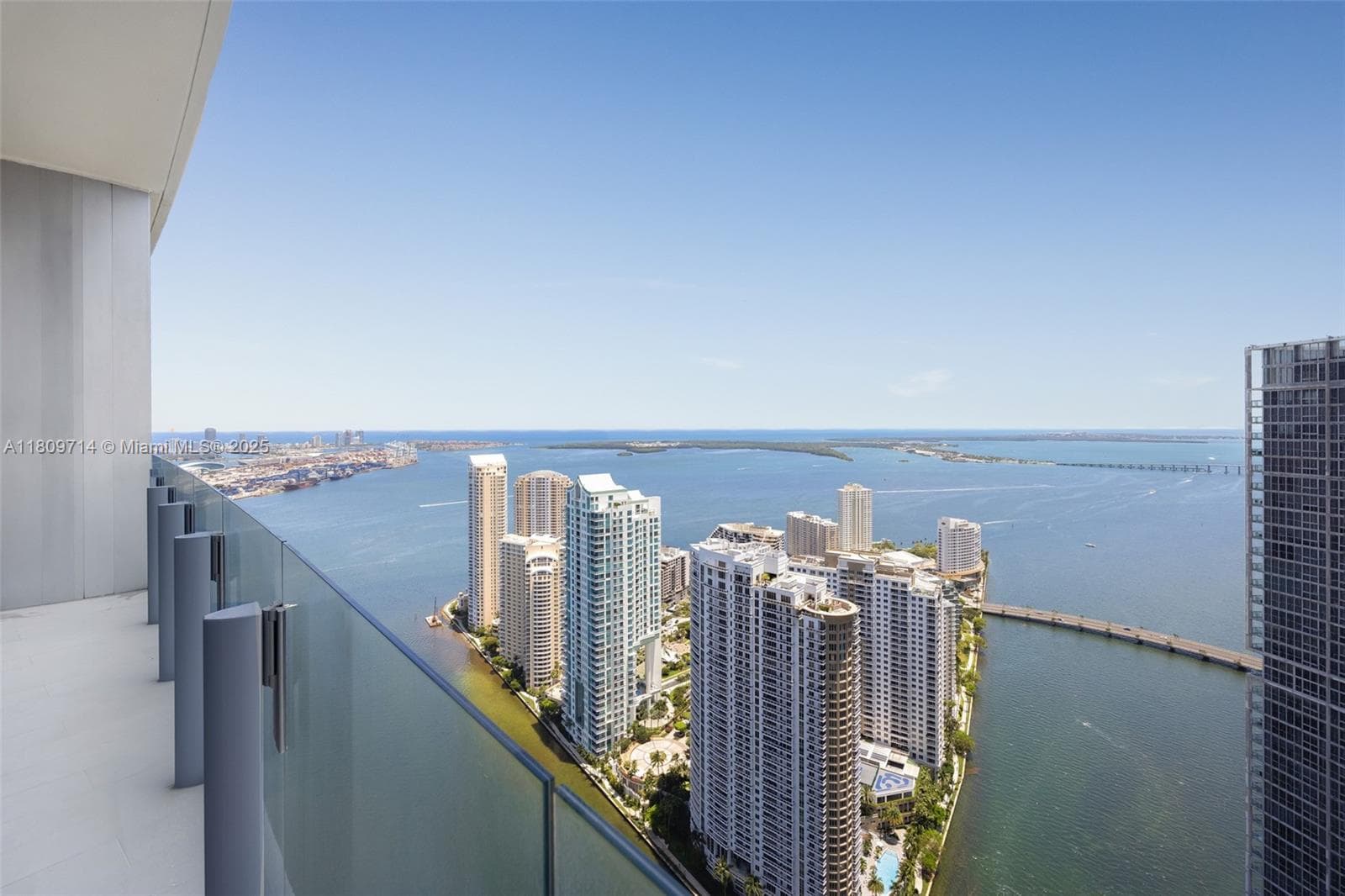 300 Biscayne Blvd Way # 5205W, Miami FL 33131 — 28