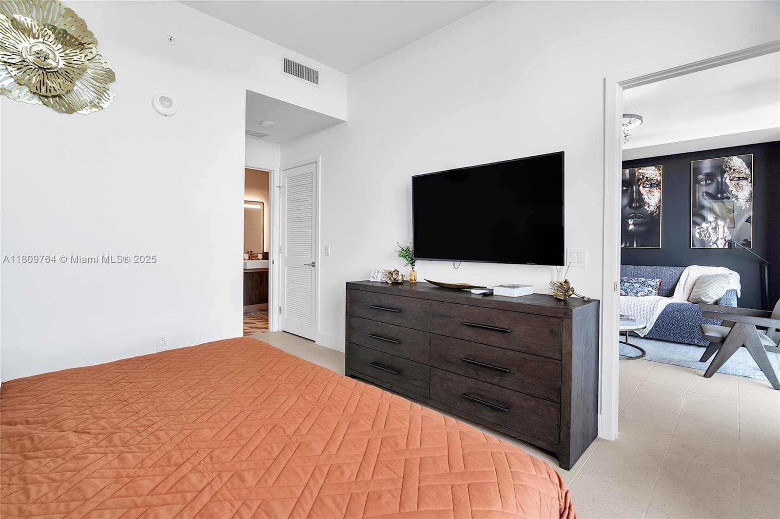 601 NE 1st Ave # 4907, Miami FL 33132 — 23