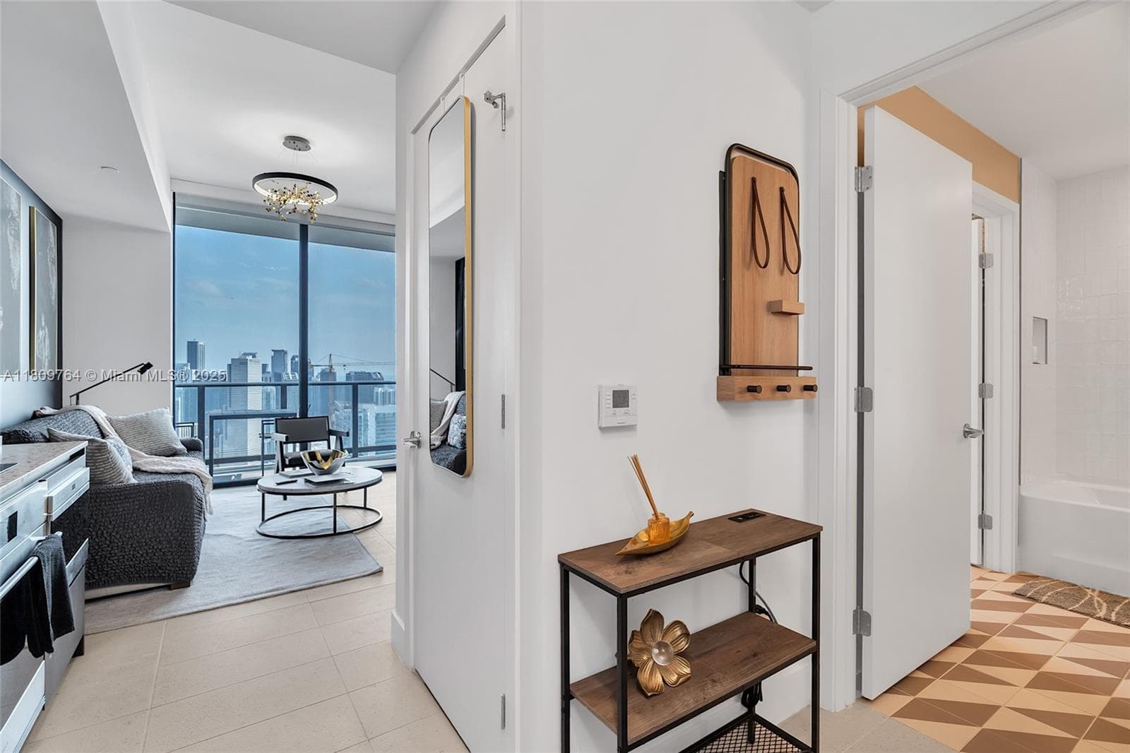 601 NE 1st Ave # 4907, Miami FL 33132 — 2