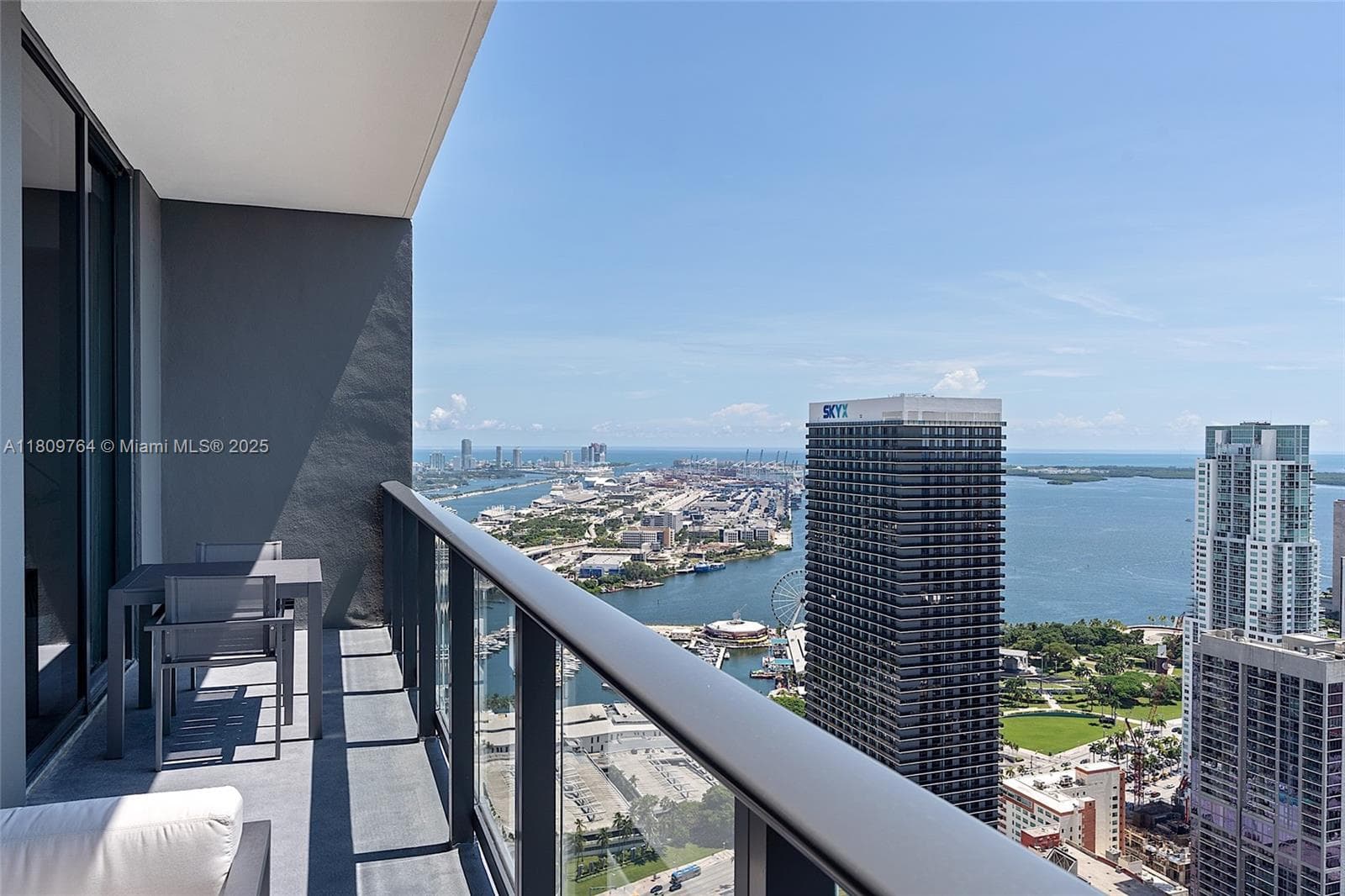 601 NE 1st Ave # 4907, Miami FL 33132 — 38