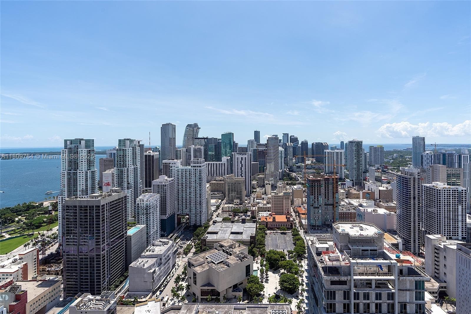 601 NE 1st Ave # 4907, Miami FL 33132 — 39
