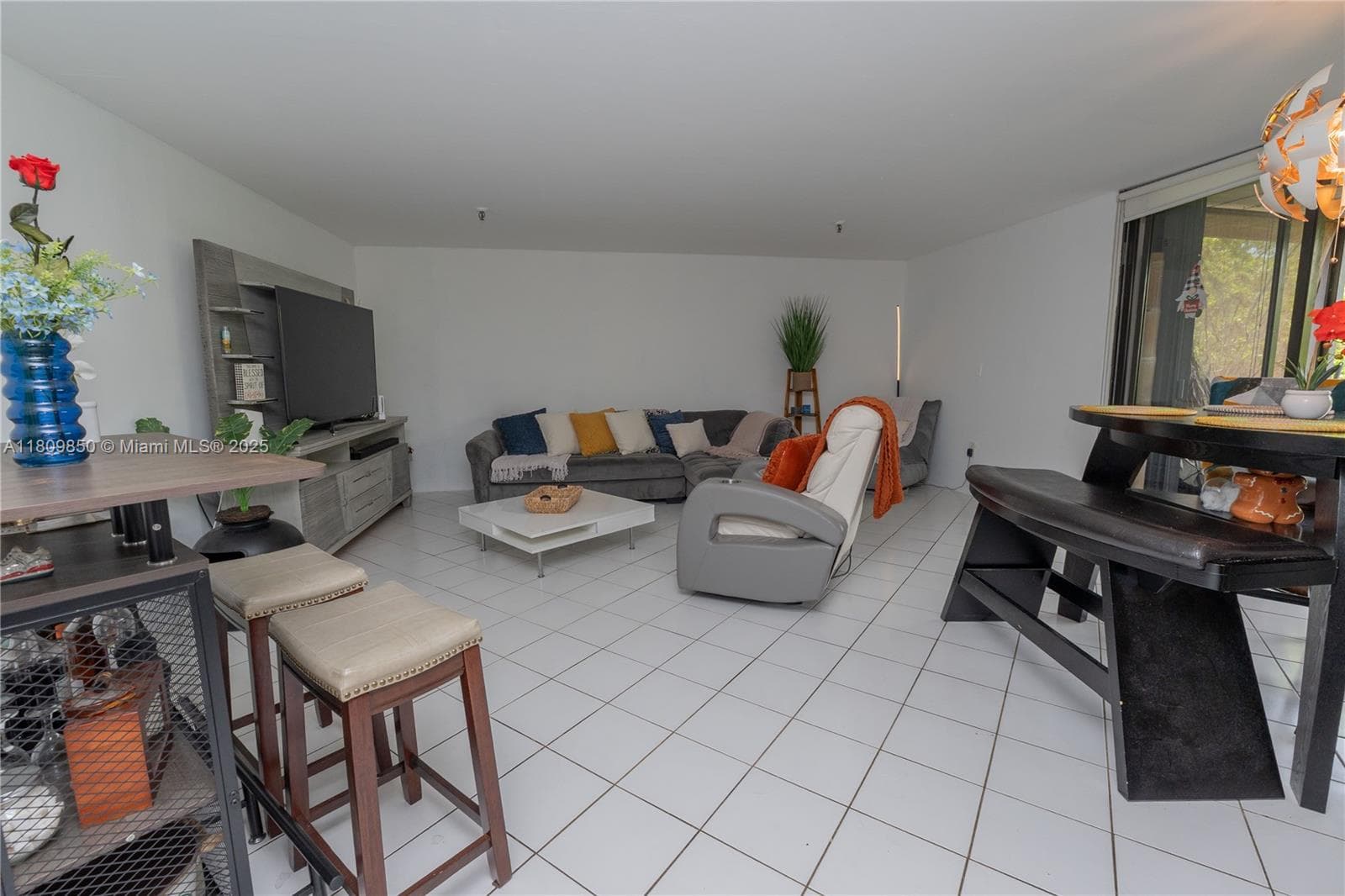 665 NE 195th St # 419, Miami FL 33179 — 6