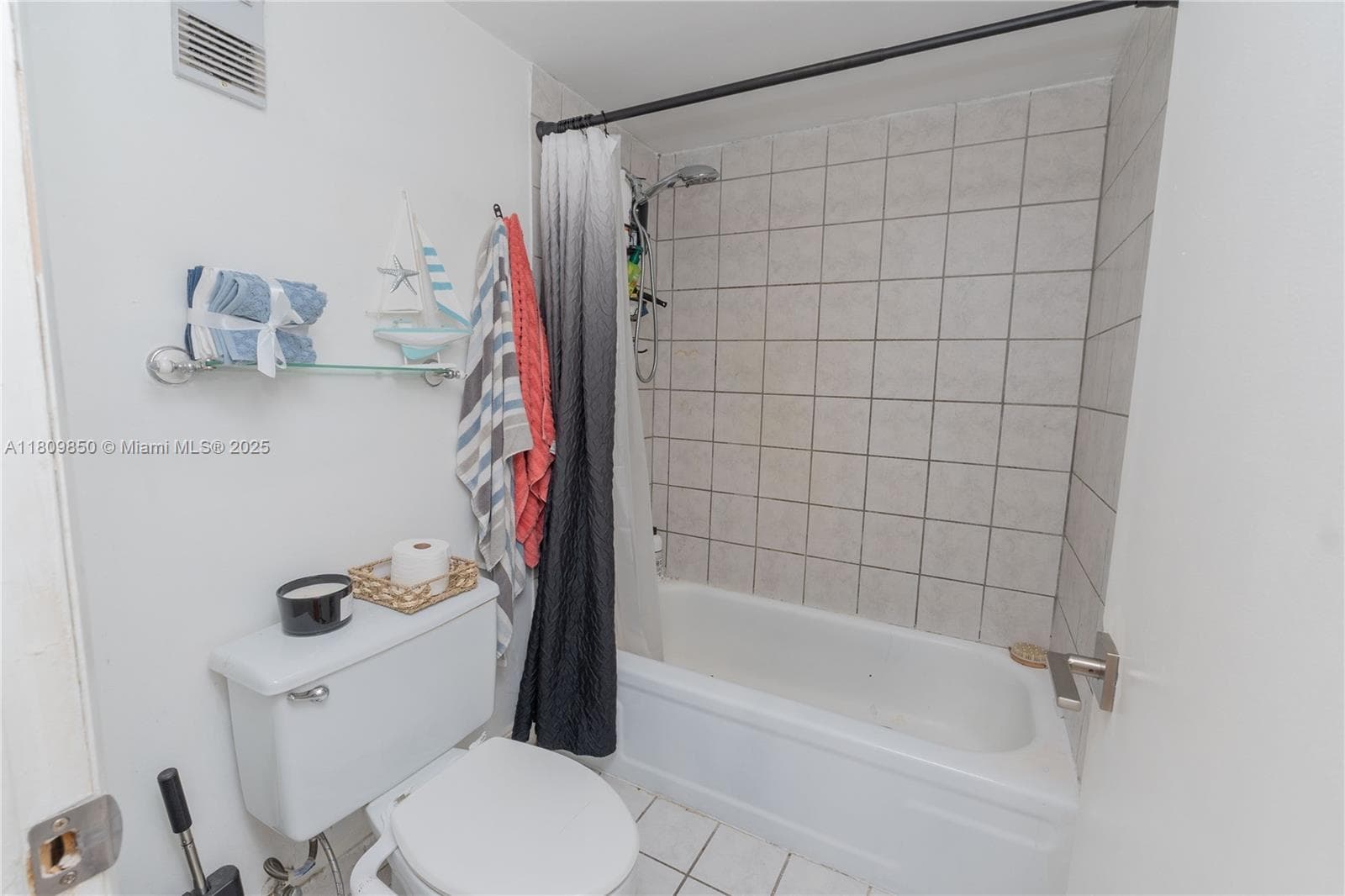 665 NE 195th St # 419, Miami FL 33179 — 13