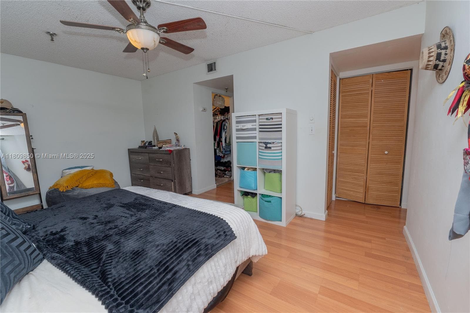 665 NE 195th St # 419, Miami FL 33179 — 17