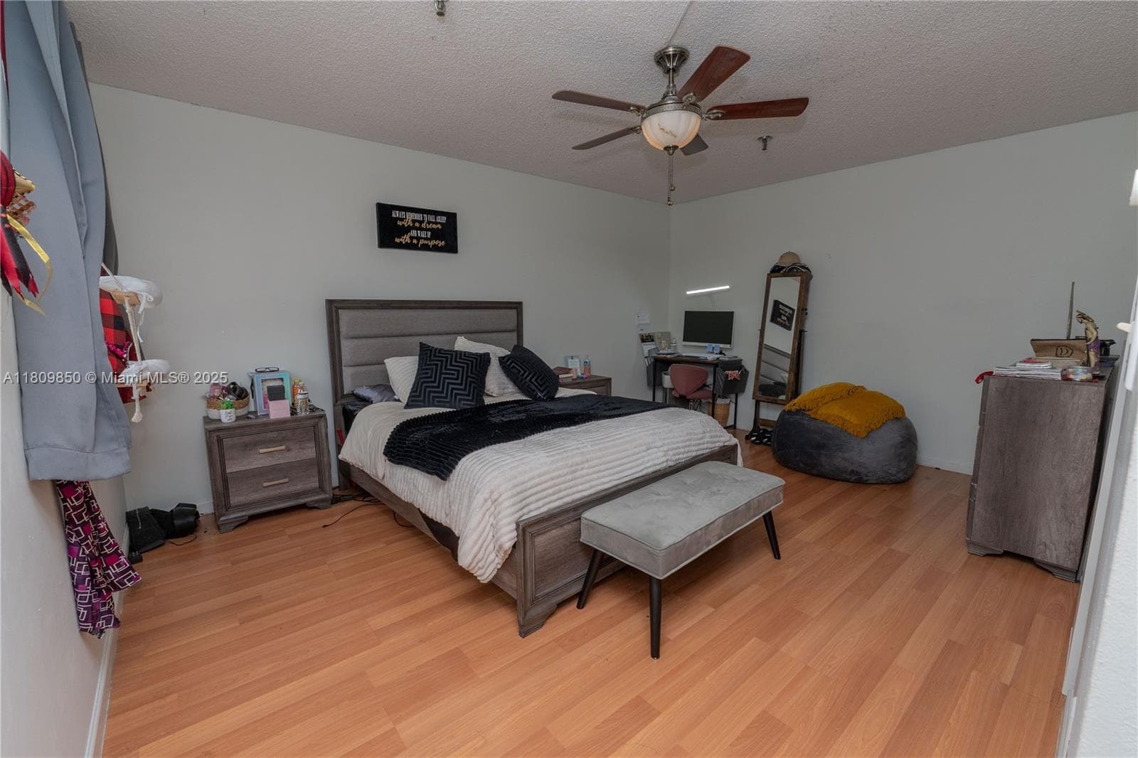 665 NE 195th St # 419, Miami FL 33179 — 11