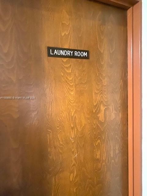 665 NE 195th St # 419, Miami FL 33179 — 39