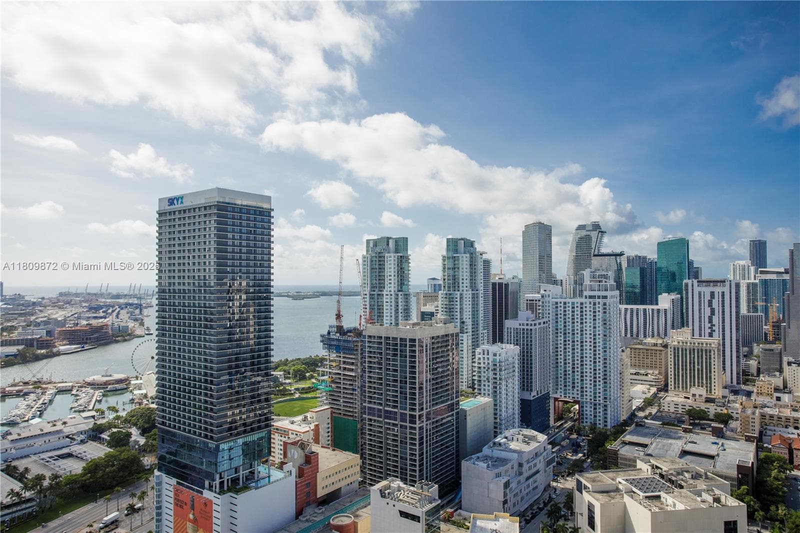 601 NE 1st St # 3907, Miami FL 33132 — 1