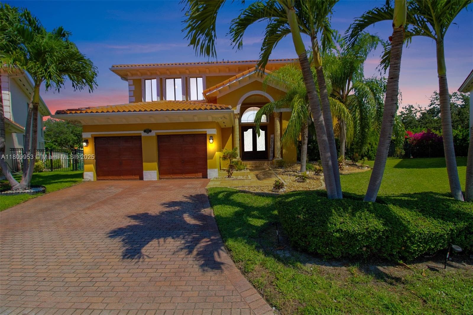 7753 SW 193rd St, Cutler Bay FL 33157 — 2