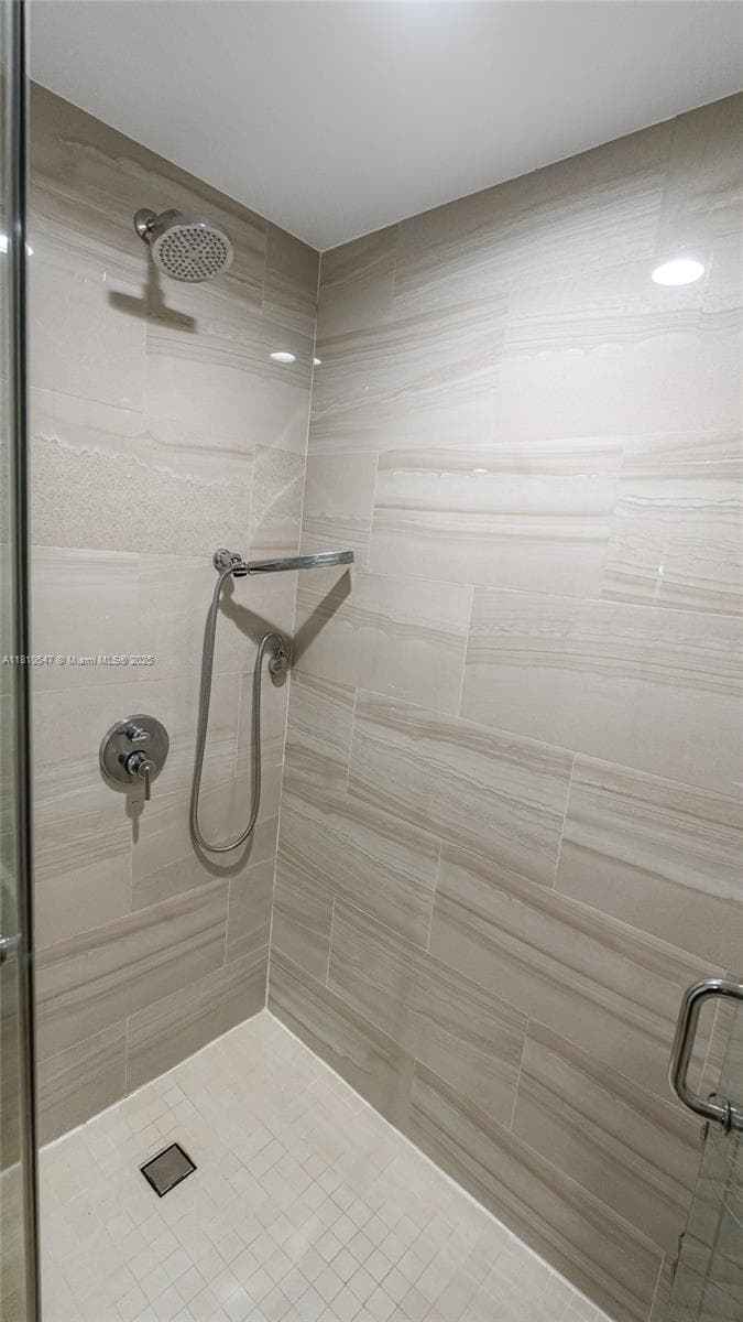 3245 NE 184th St # 13213, Aventura FL 33160 — 48