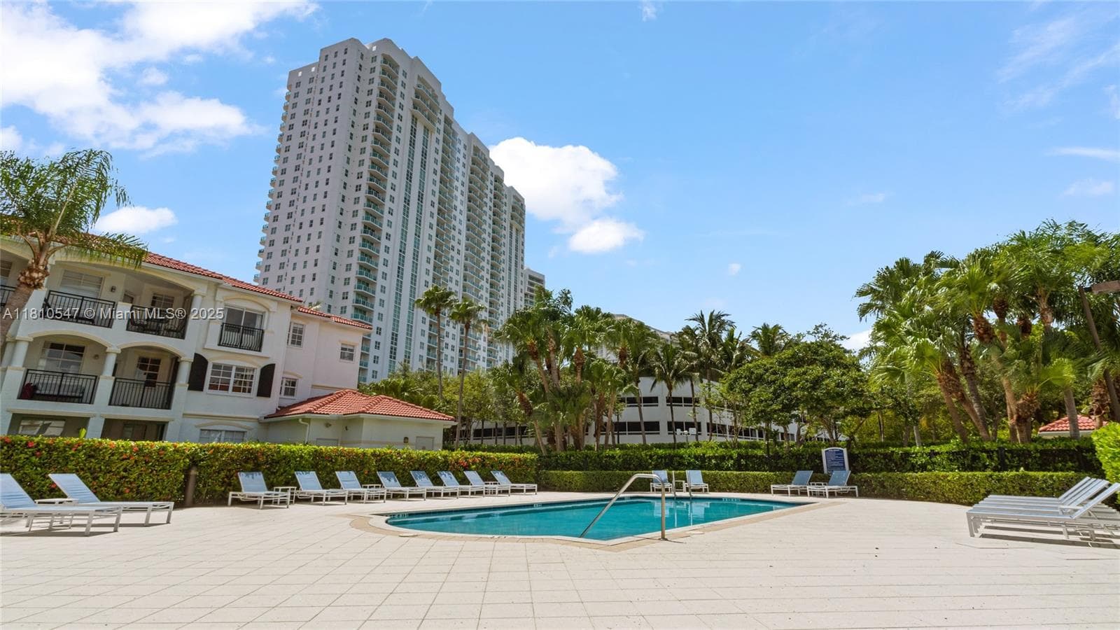 3245 NE 184th St # 13213, Aventura FL 33160 — 60