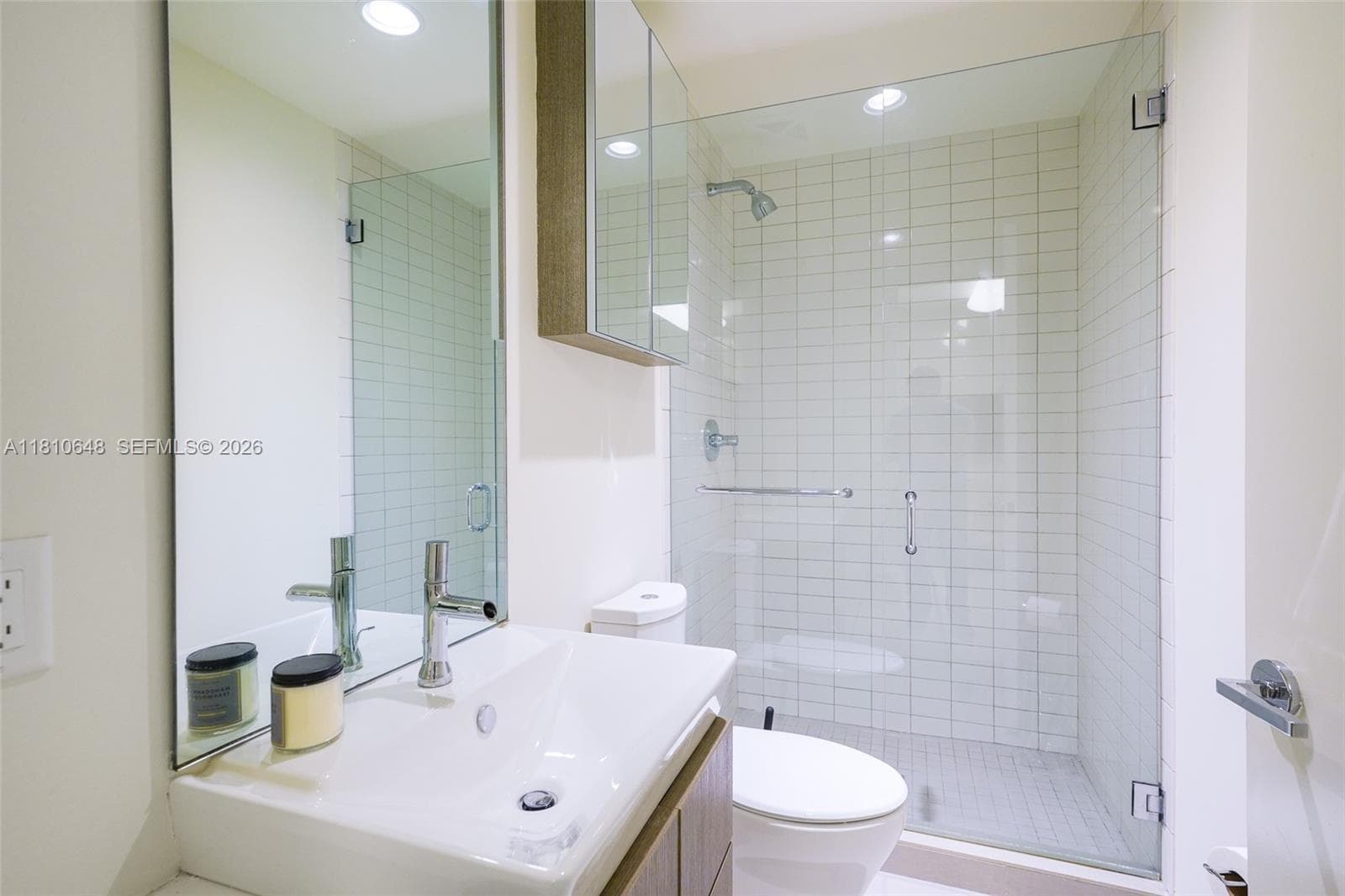 360 Ocean Dr # 205S, Key Biscayne FL 33149 — 21