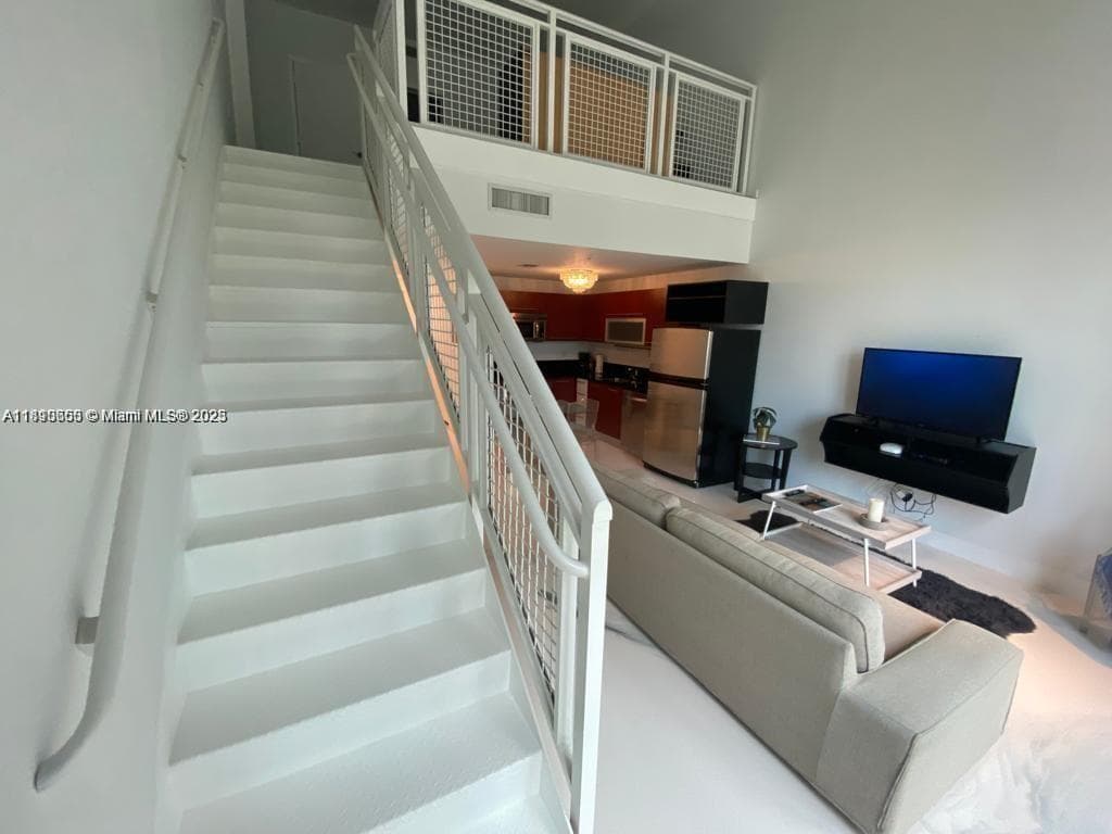244 Biscayne Blvd # 643, Miami FL 33132 — 6