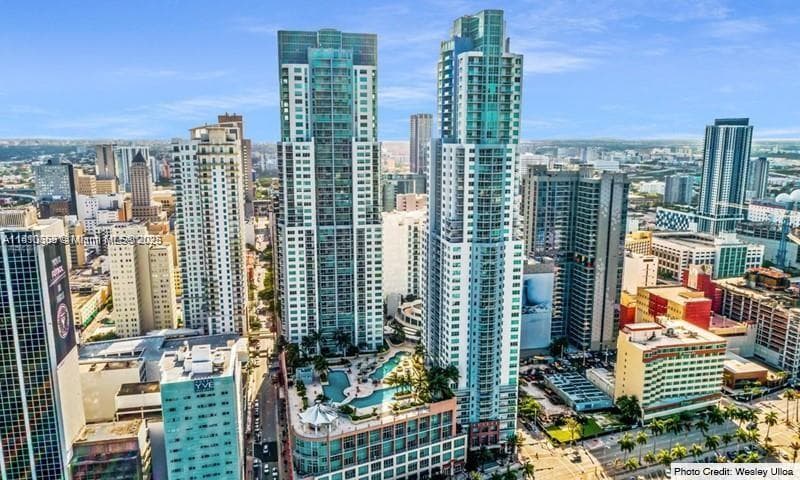 244 Biscayne Blvd # 643, Miami FL 33132 — 1