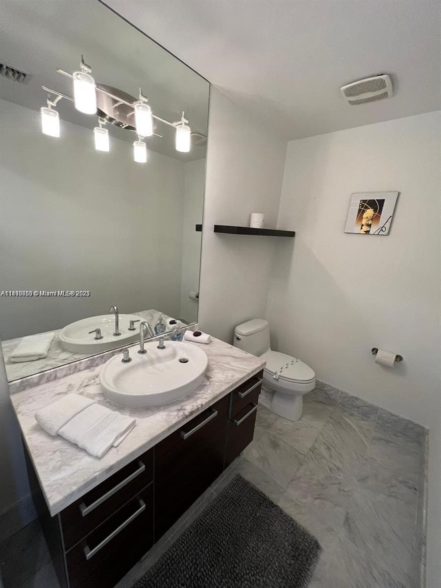 244 Biscayne Blvd # 643, Miami FL 33132 — 11