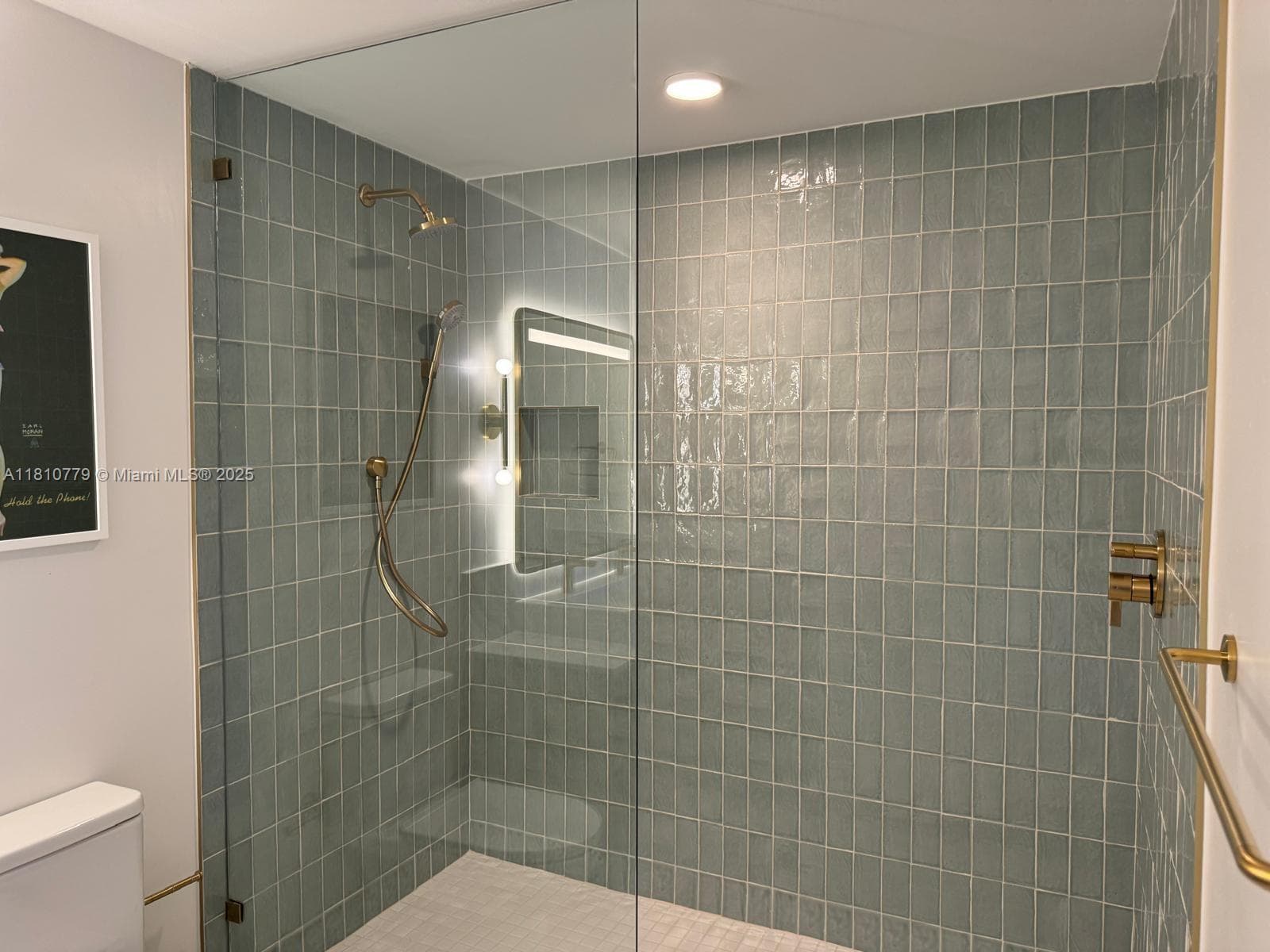 159 NE 6TH ST # 4215, Miami FL 33132 — 23