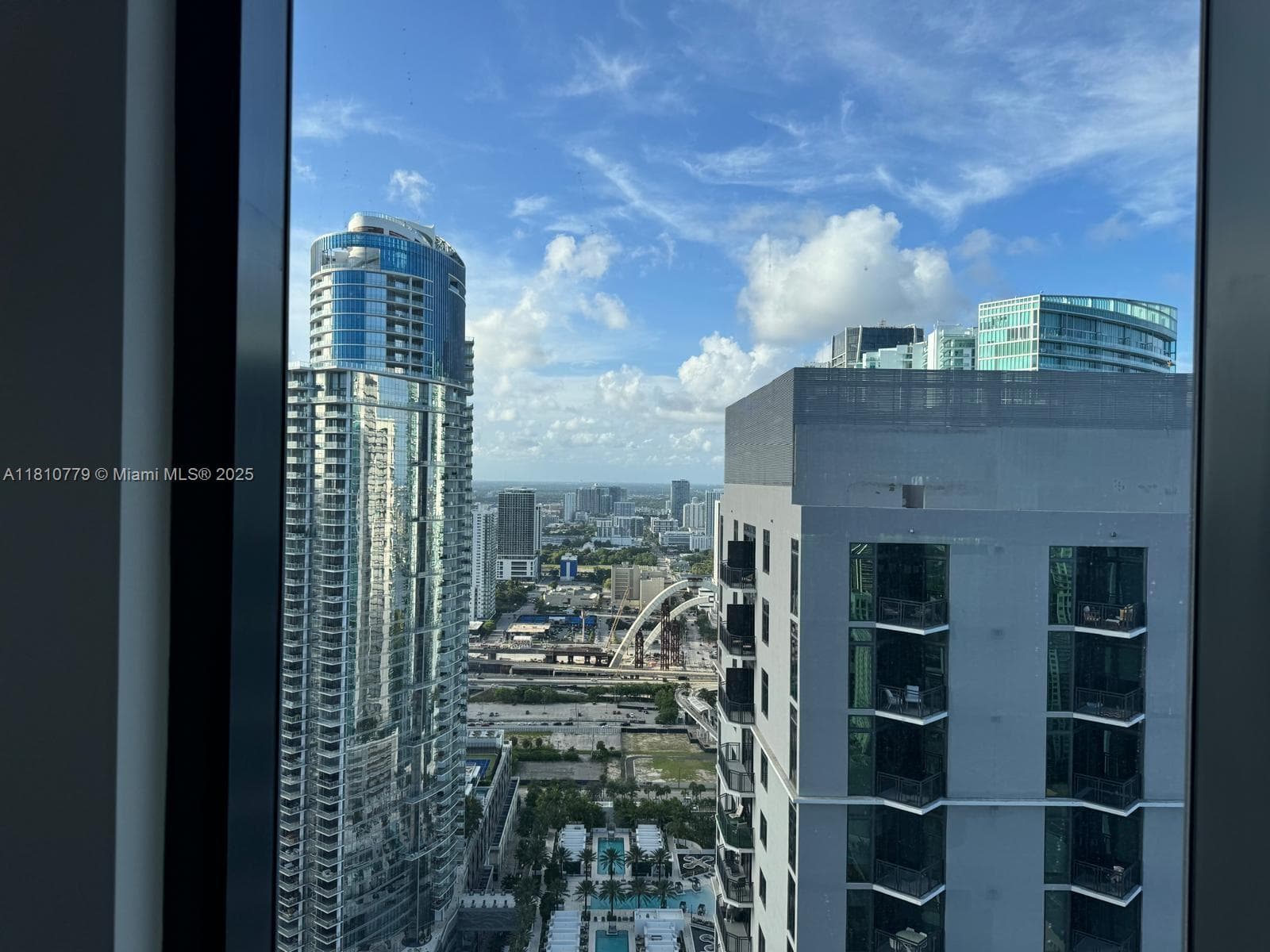 159 NE 6TH ST # 4215, Miami FL 33132 — 20
