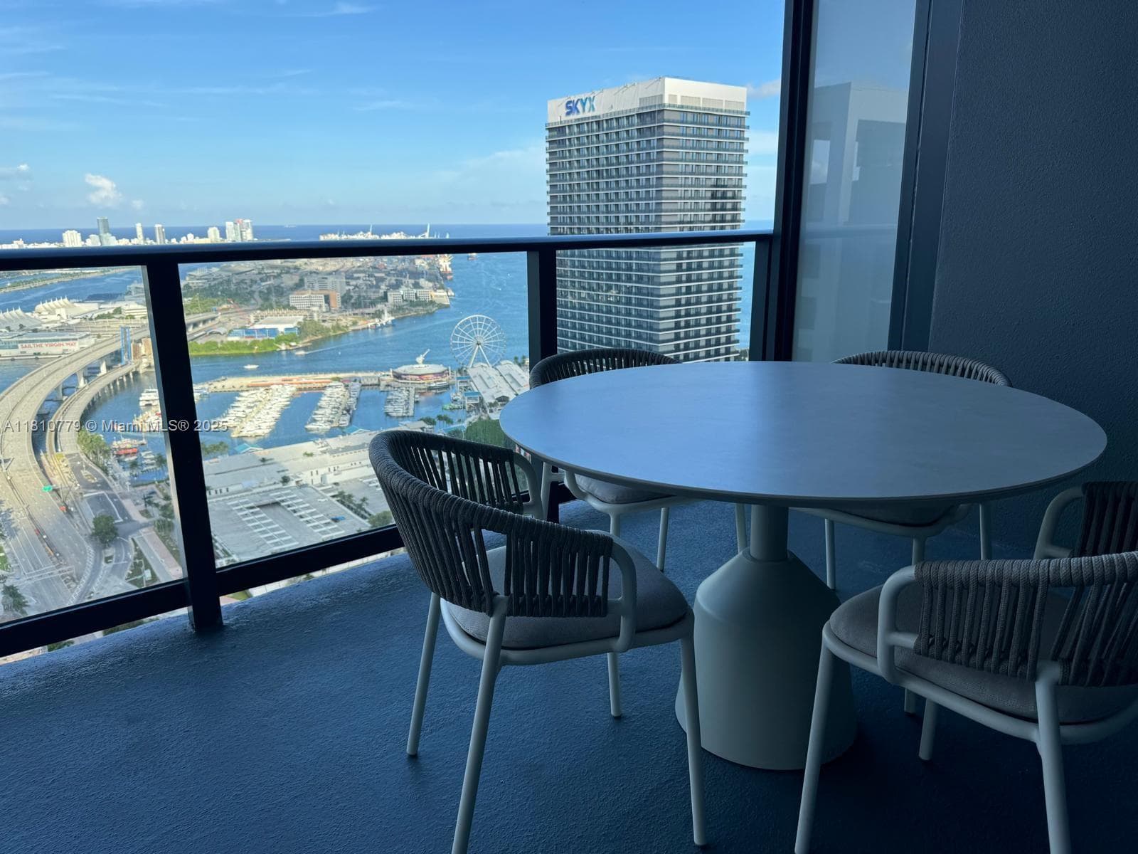 159 NE 6TH ST # 4215, Miami FL 33132 — 29