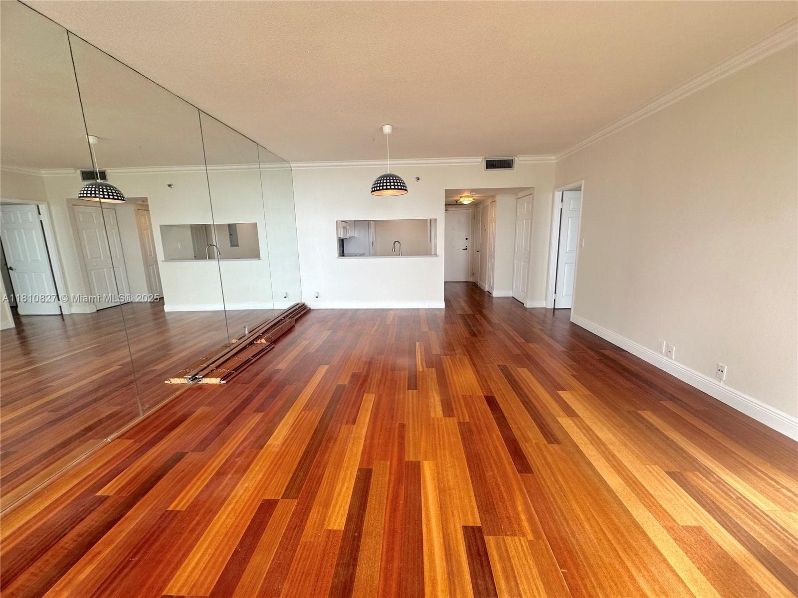 520 Brickell Key Dr # A811, Miami FL 33131 — 10