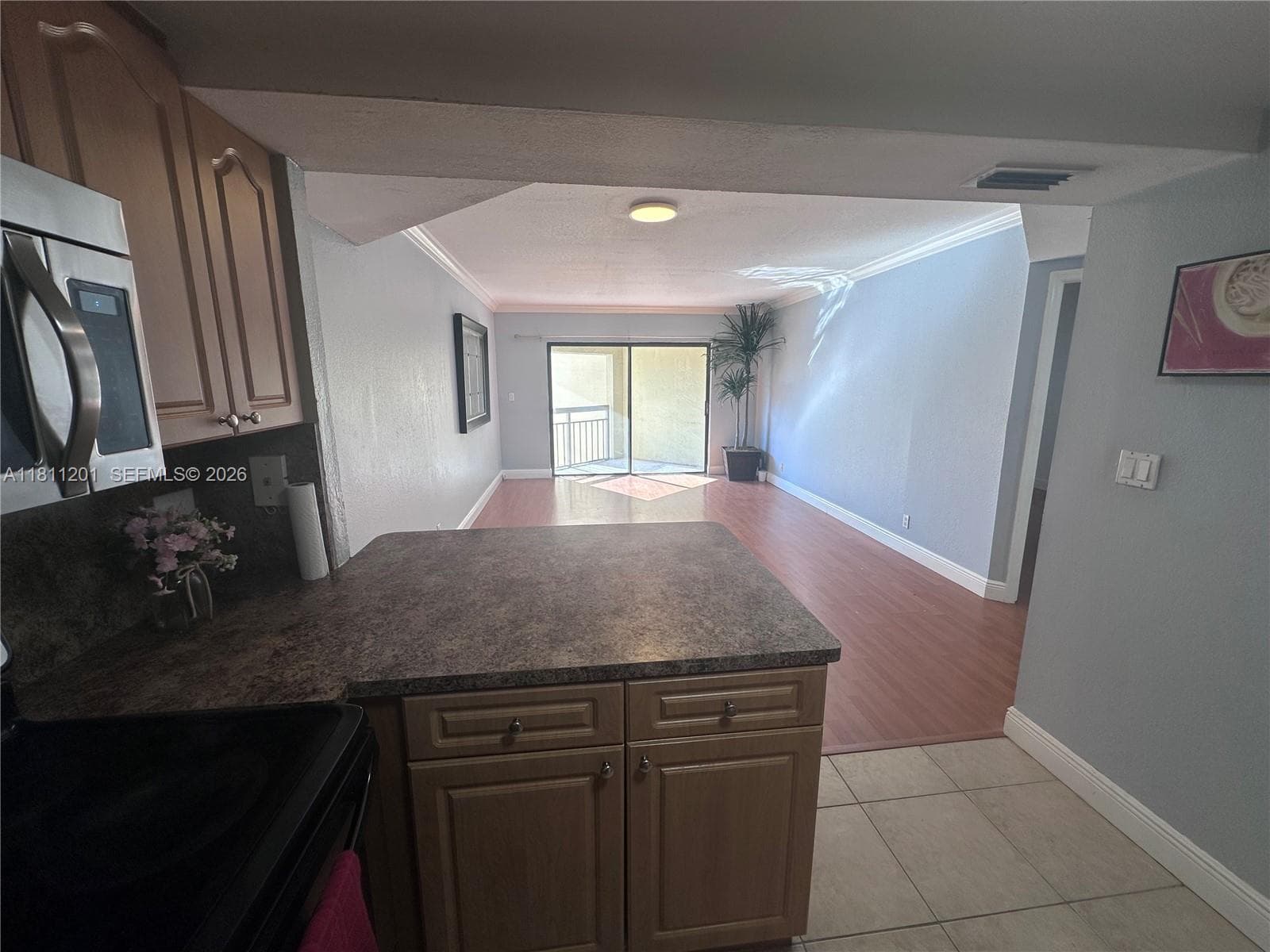 8290 Lake Dr # 502, Doral FL 33166 — 7