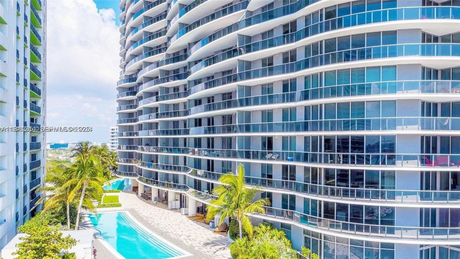488 NE 18th St # 501, Miami FL 33132 — 25