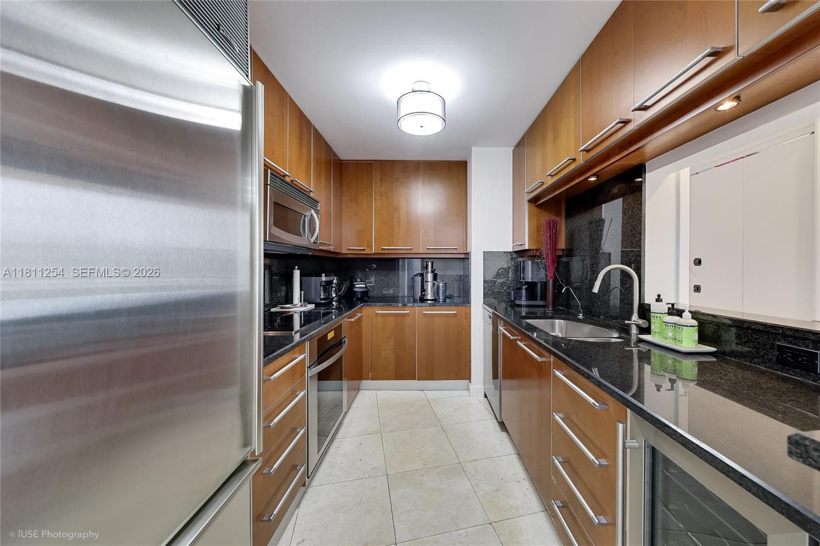 901 Brickell Key Blvd # 2701, Miami FL 33131 — 25