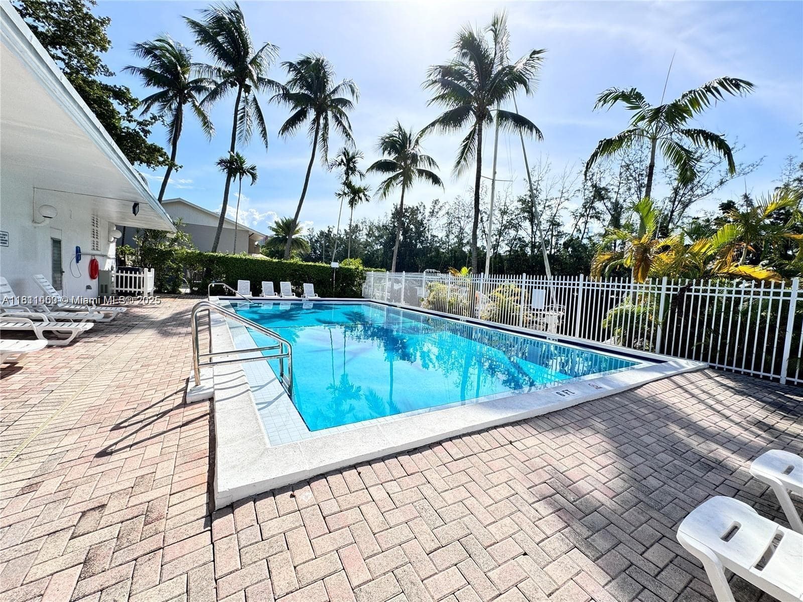 3660 NE 166th St # 603, North Miami Beach FL 33160 — 19