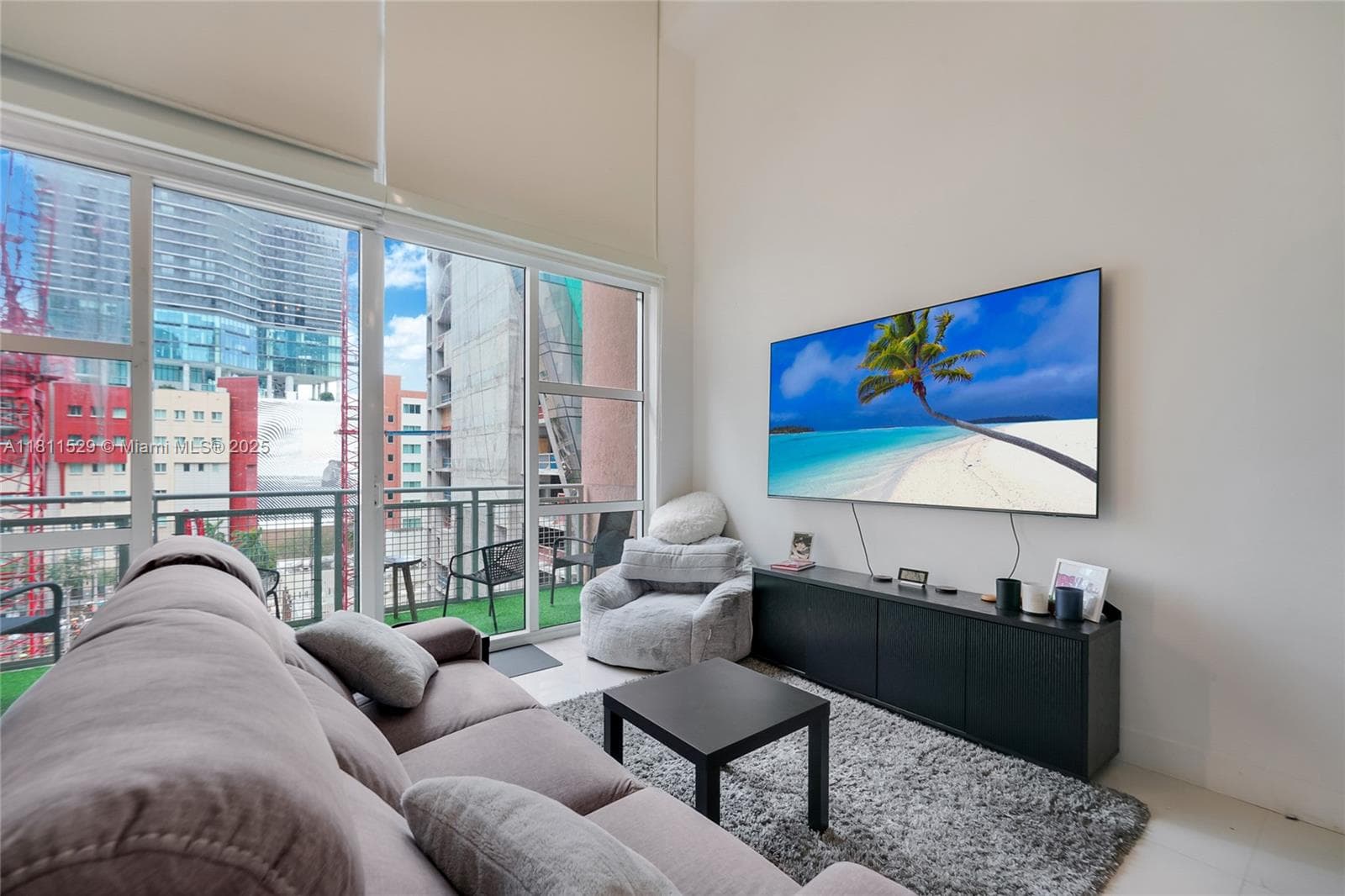 244 Biscayne Blvd # 644, Miami FL 33132 — 6