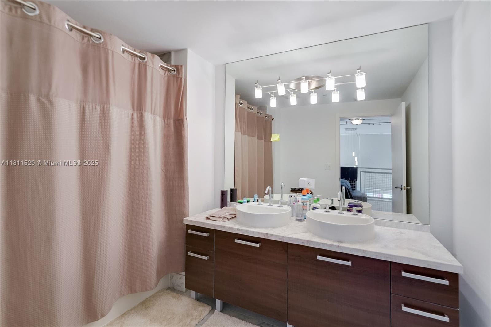 244 Biscayne Blvd # 644, Miami FL 33132 — 11