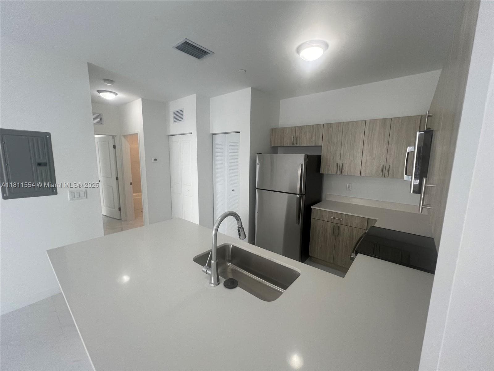 1010 SW 69th Ave # 212, Miami FL 33144 — 18