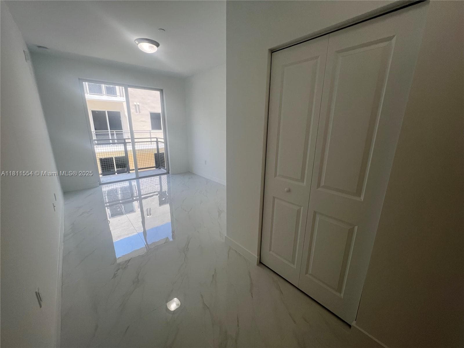 1010 SW 69th Ave # 212, Miami FL 33144 — 19