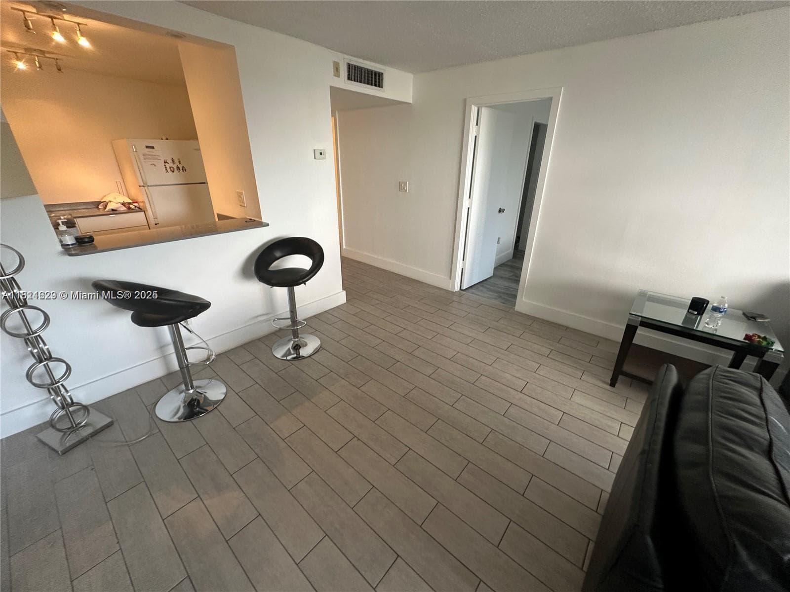 486 NW 165th St Rd # 303, Miami FL 33169 — 12