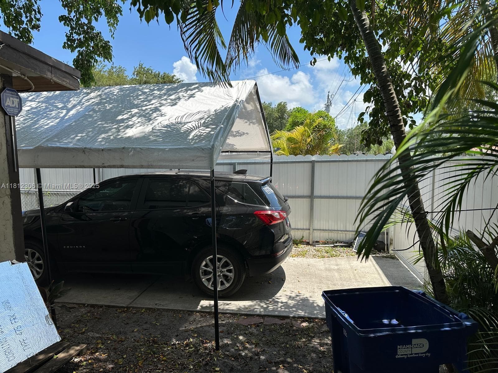 544 NW 96th St, Miami FL 33150 — 2