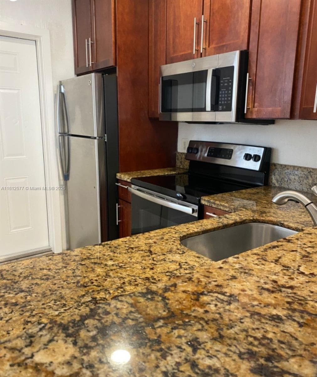 340 84th St # 2, Miami Beach FL 33141 — 5