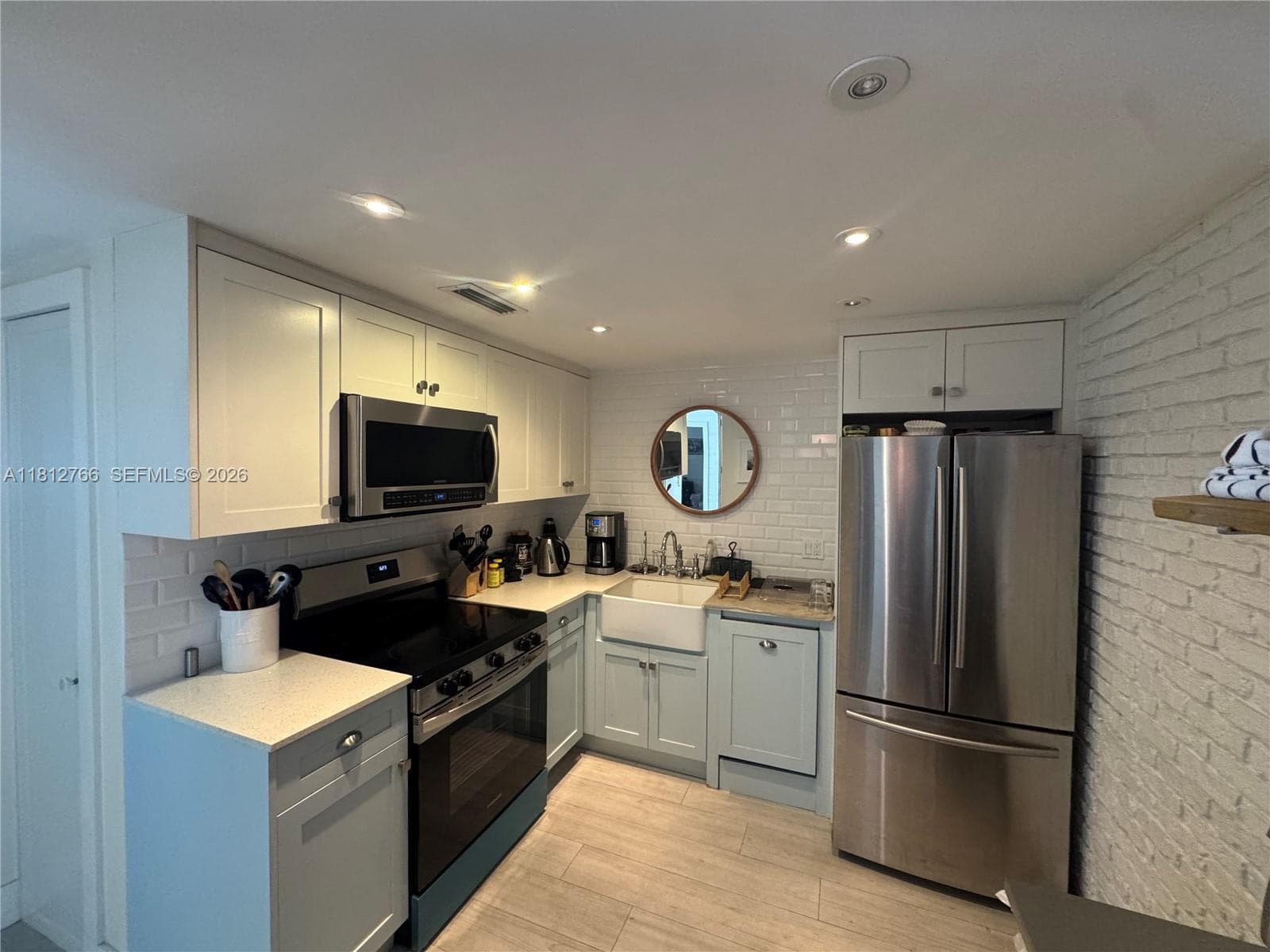 5161 Collins Ave # 315, Miami Beach FL 33140 — 6