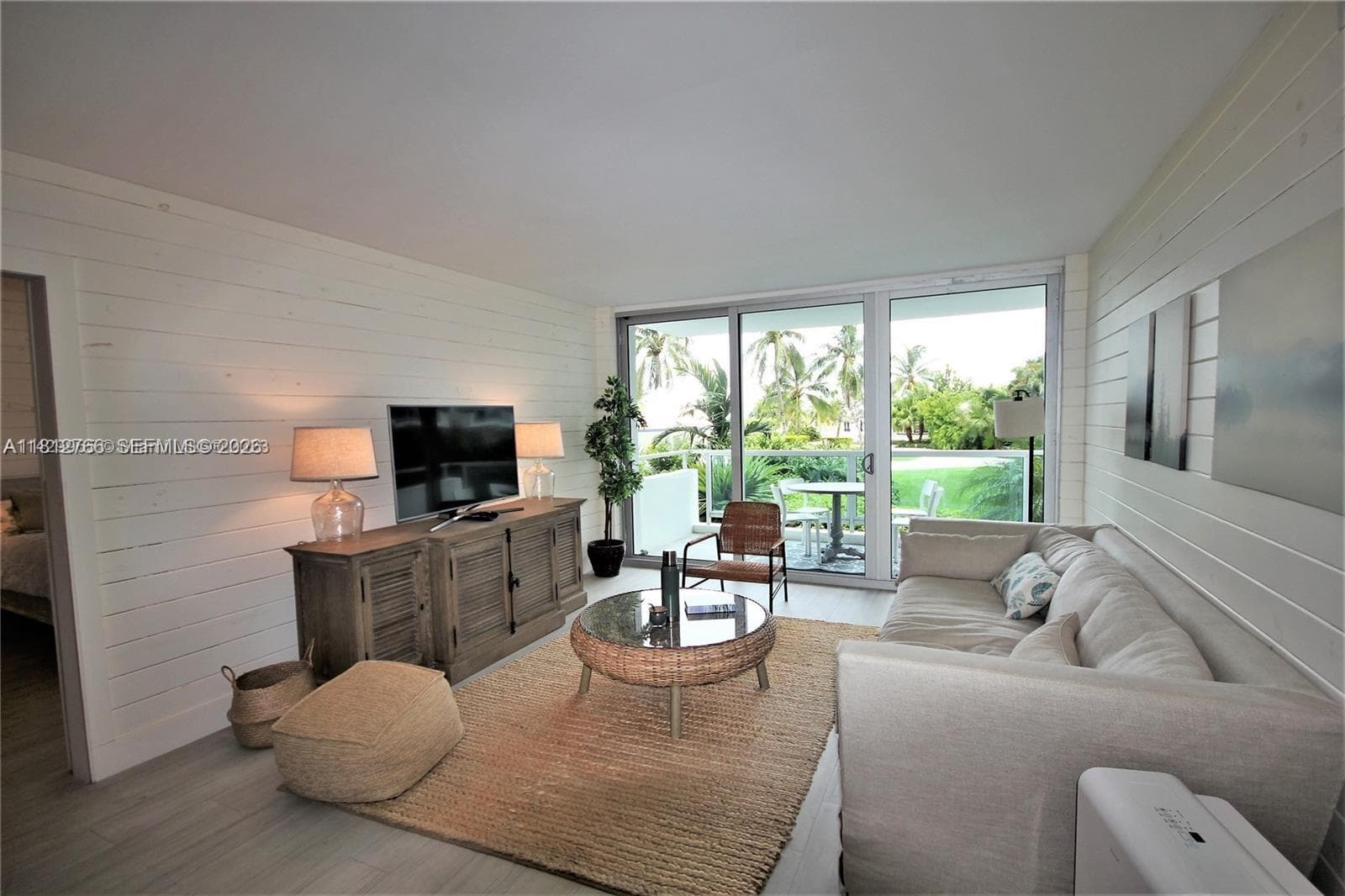 5161 Collins Ave # 315, Miami Beach FL 33140 — 9