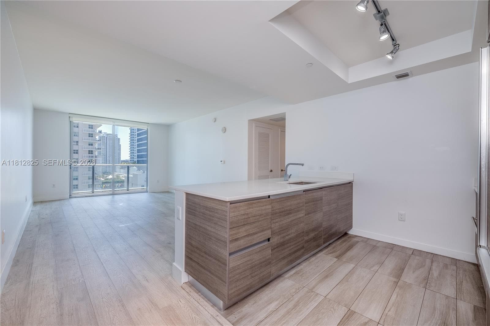1100 S Miami Ave # 1704, Miami FL 33130 — 6