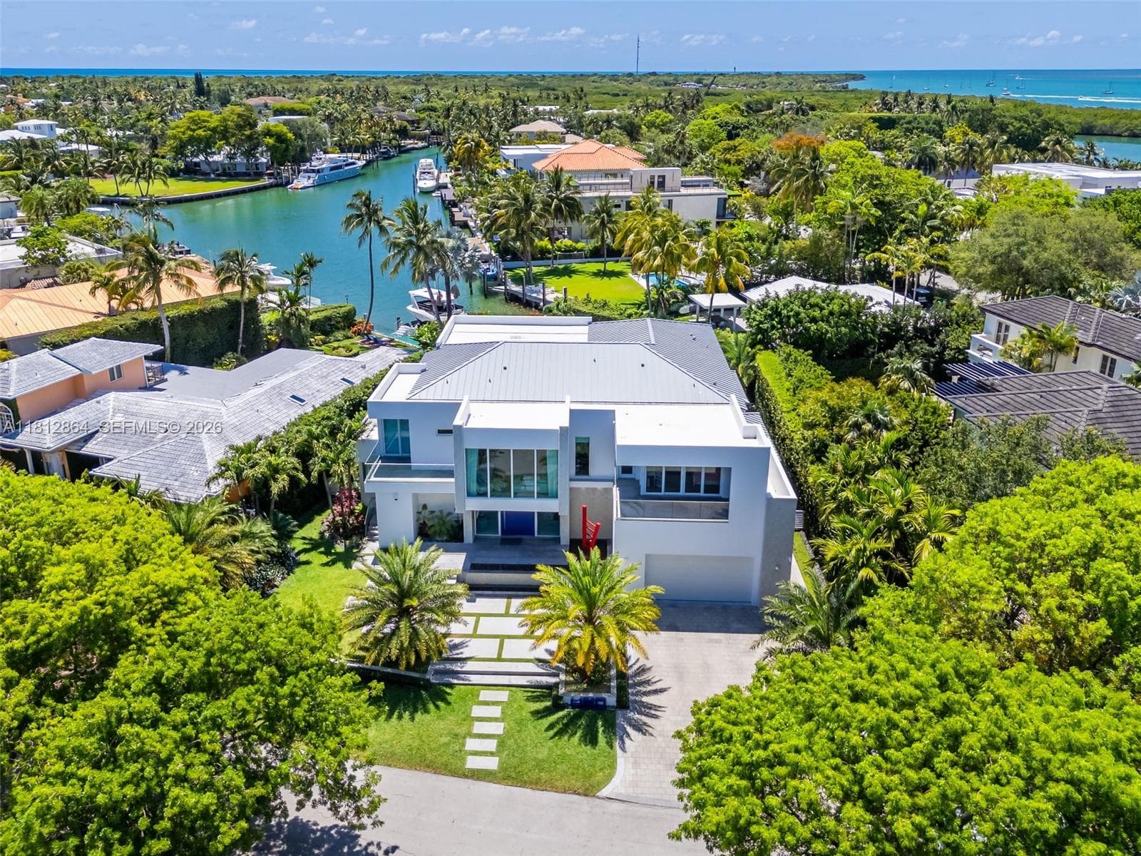420 Island Dr, Key Biscayne FL 33149 — 72