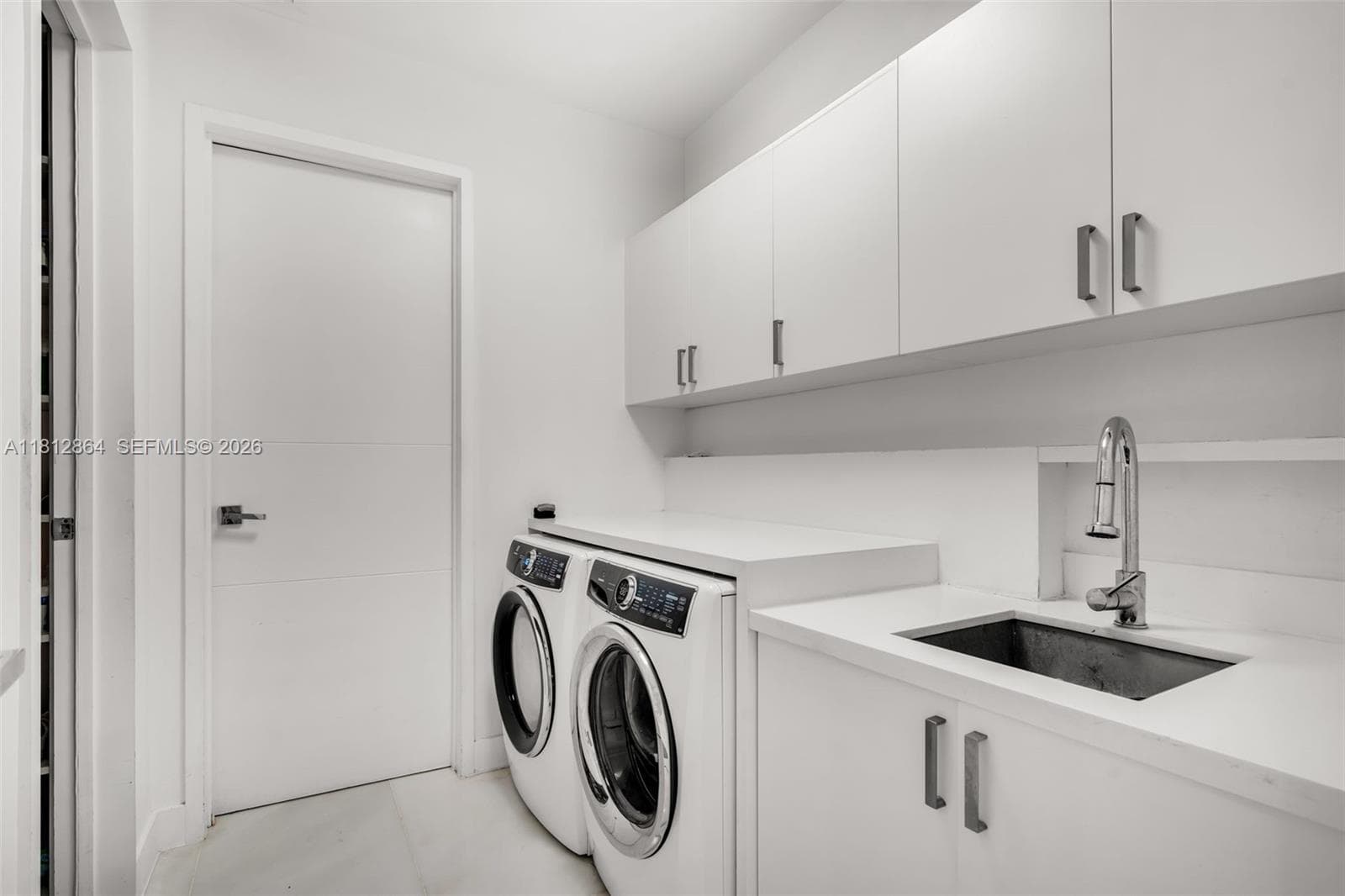 420 Island Dr, Key Biscayne FL 33149 — 46